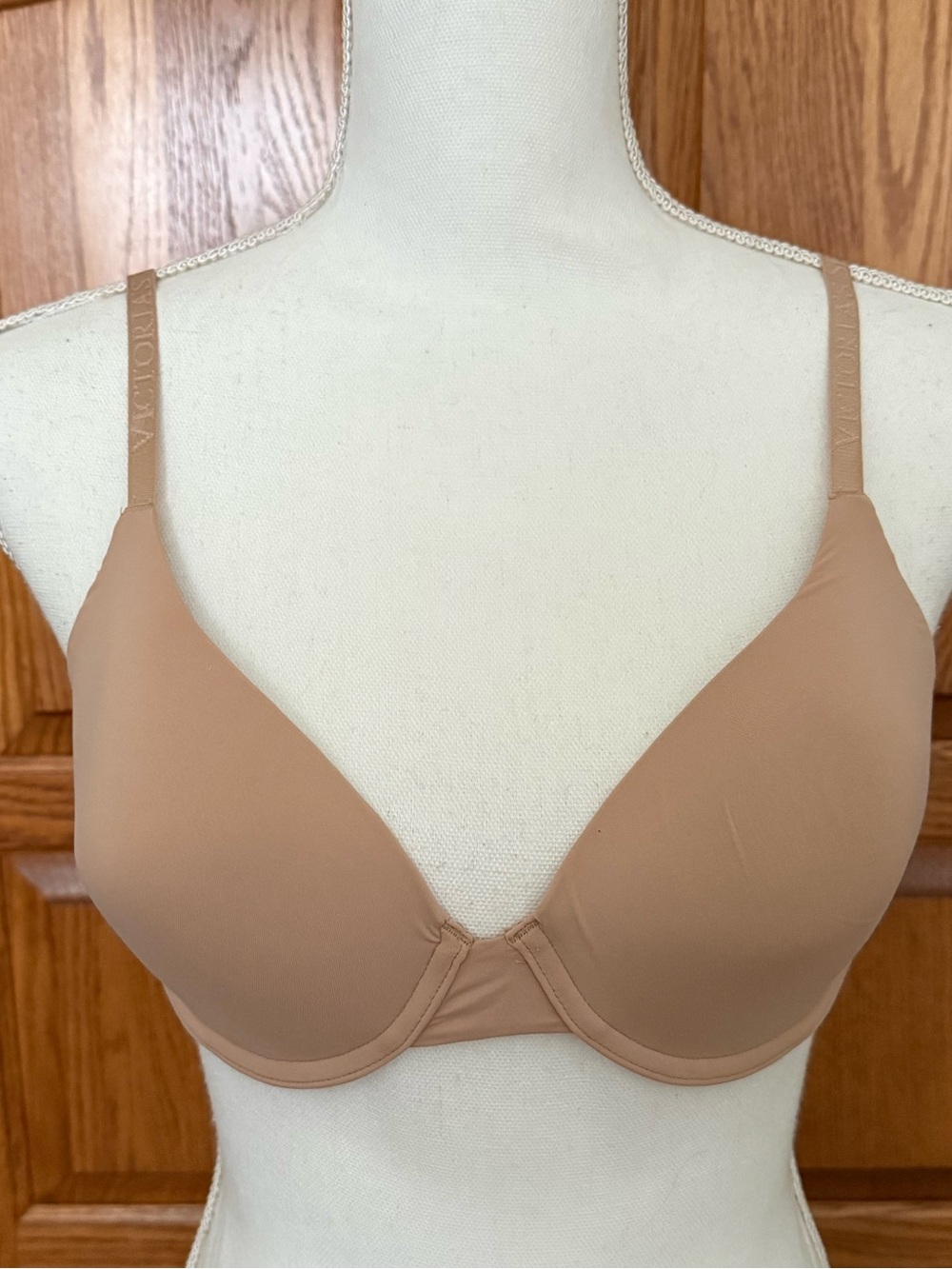 Victoria's Secret T-Shirt Bra